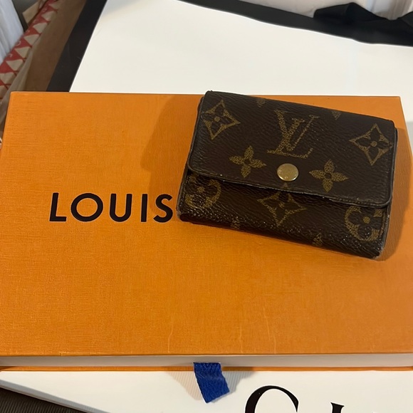 Louis Vuitton Handbags - Louis Vuitton Tri Fold Wallet